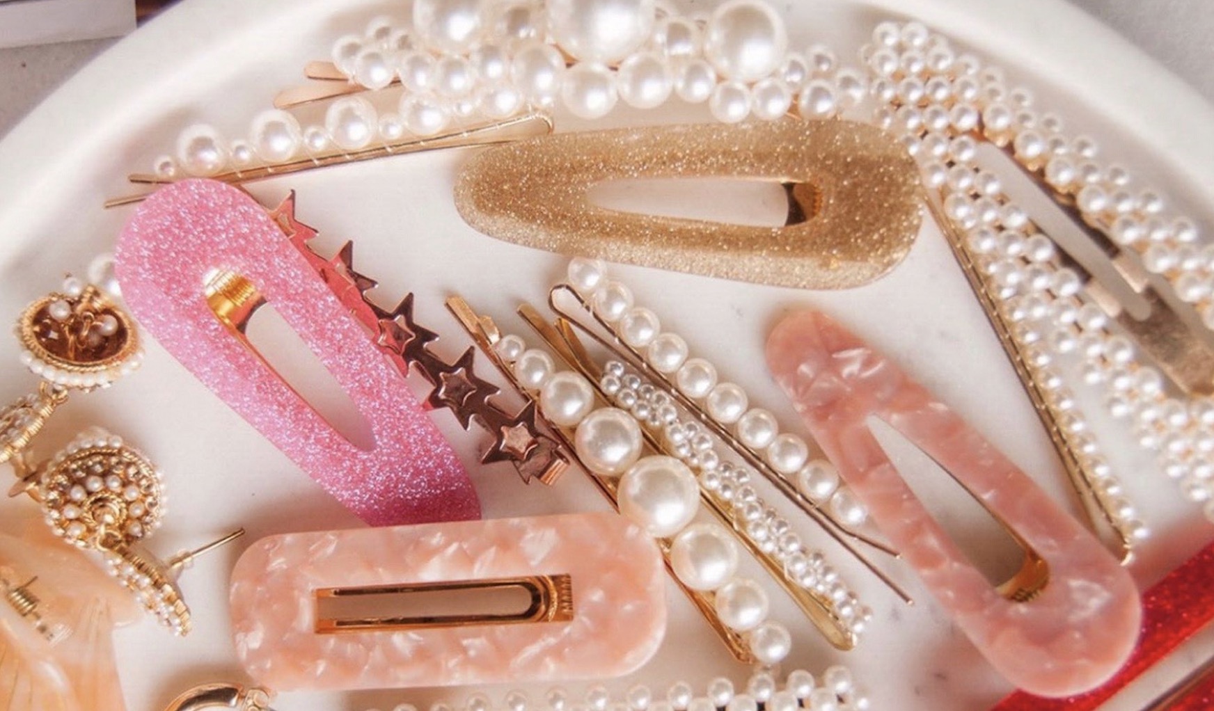 trendy accesories